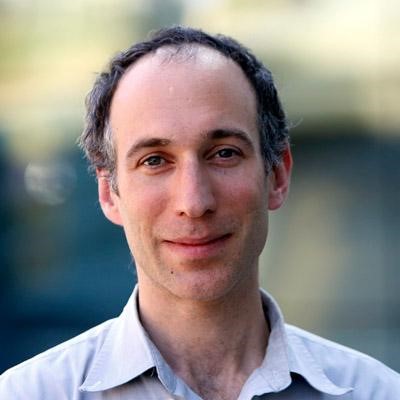 Headshot of Chris Reich