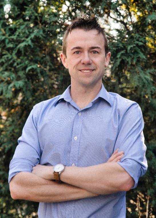 A portrait image of Dr. Dickinson.